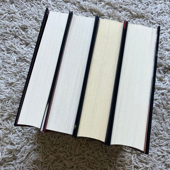 Twilight Saga 4 Books Box Set First Edition 2008 Hardcover by Stephenie Meyer - Picture 8 of 11